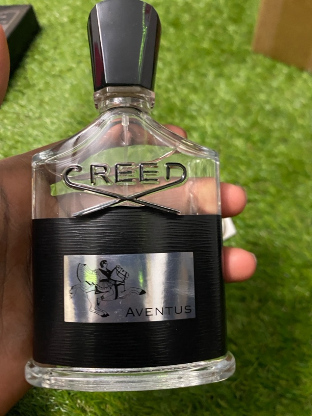 Creed Aventus 100ml/3.4 fl oz - Picture 4 of 4